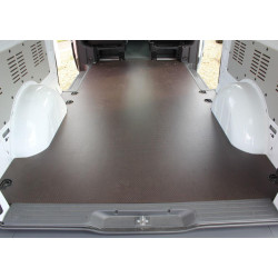 Anti-slip eucalyptus plywood 1250x2500x9 mm with phenolic film – industrial application and cargo transport