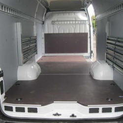 FAGOTEX beech anti-slip plywood 12mm – phenolic film for industrial flooring and cargo transport applications