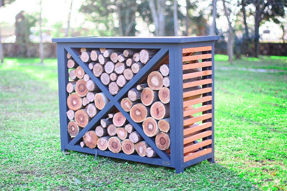 depozitare decor lemn