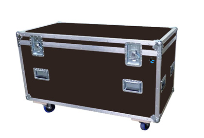 Cutii_flycase Cutia flycase este un tip special de cutie de transport, adesea utilizată în industria audio, video și a echipamentelor electronice.